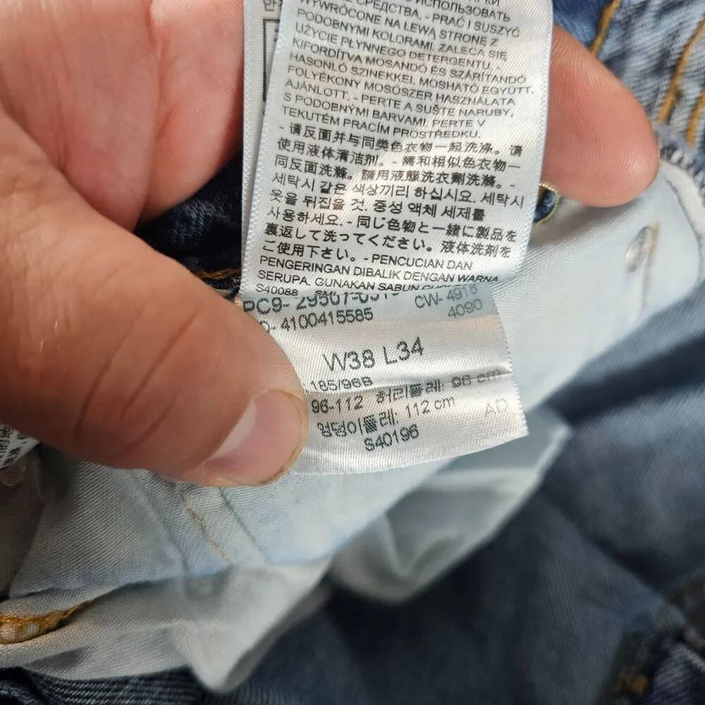 Levis 502 Jeans Mens 38x33* Blue Denim Regular Fit Tapered Leg Stretch Casual